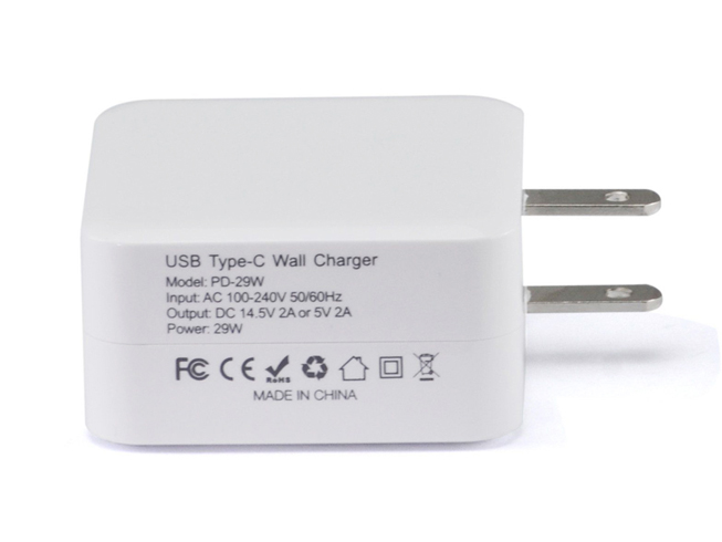 APPLE MJ262LL/A Adapter