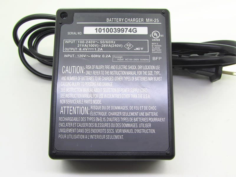 NIKON MH-25 Adapter