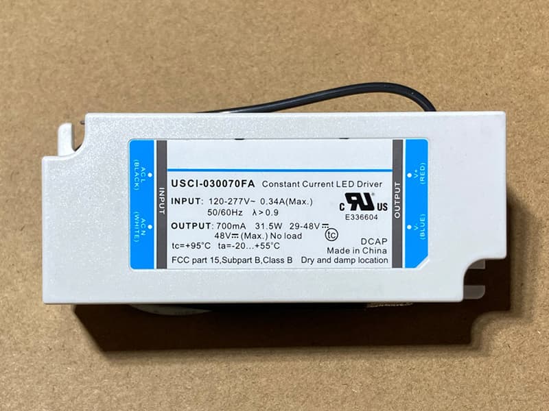 DELTA USCI-030070FA Adapter