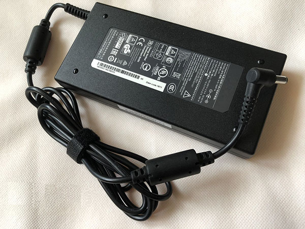 Clevo 180W Adapter